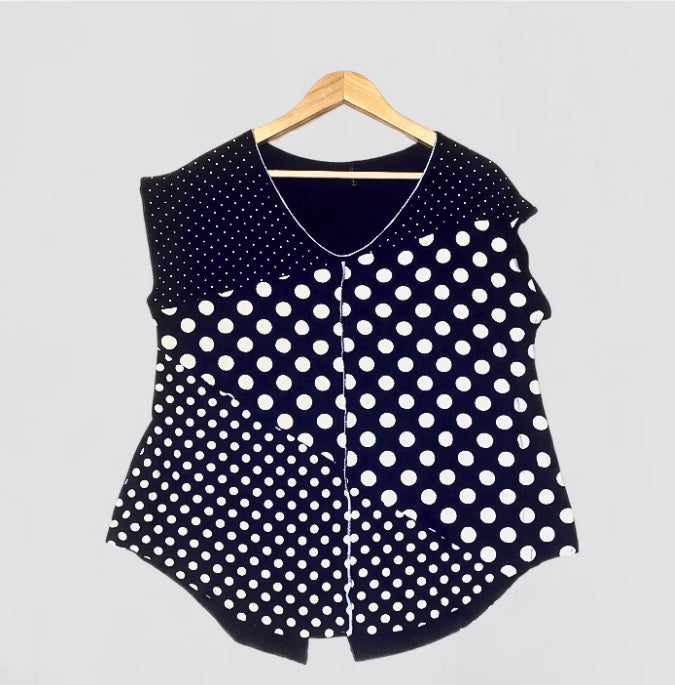 Edista Los Angeles Women Polka Dot Sleeveless Top Medium