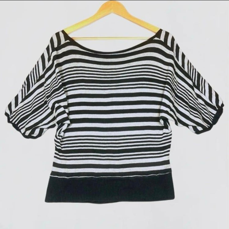 Women Striped Knit Pullover Sweater V Neck Bell Sleeve Medium