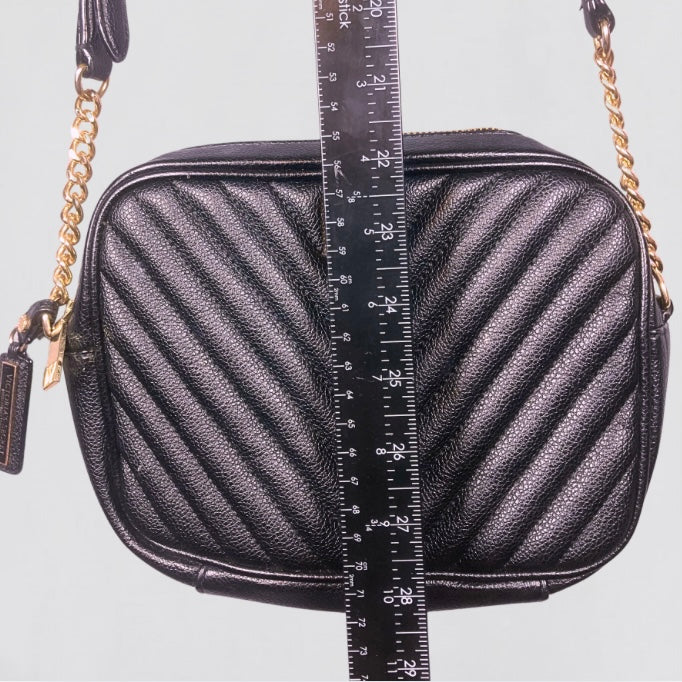 Victorias Secret Black Quilted Crossbody Bag Zip Closure Gold Chain Logo
