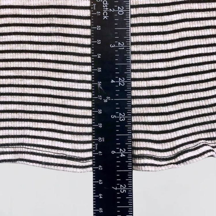 Maurices Woman Stripe Cold Shoulder Scoop Neck Medium